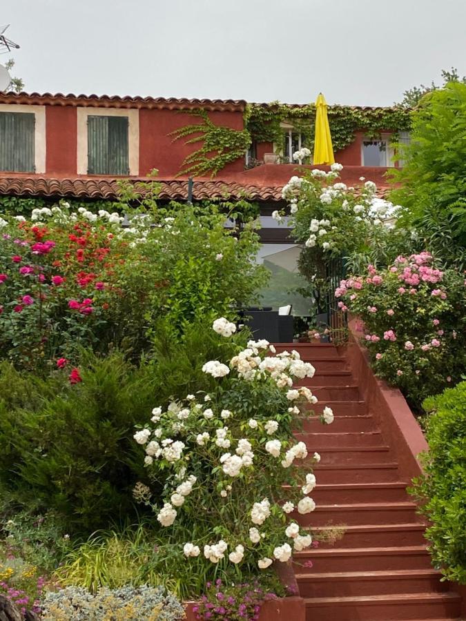 Roussillon en Isere Villa Des Roses מראה חיצוני תמונה
