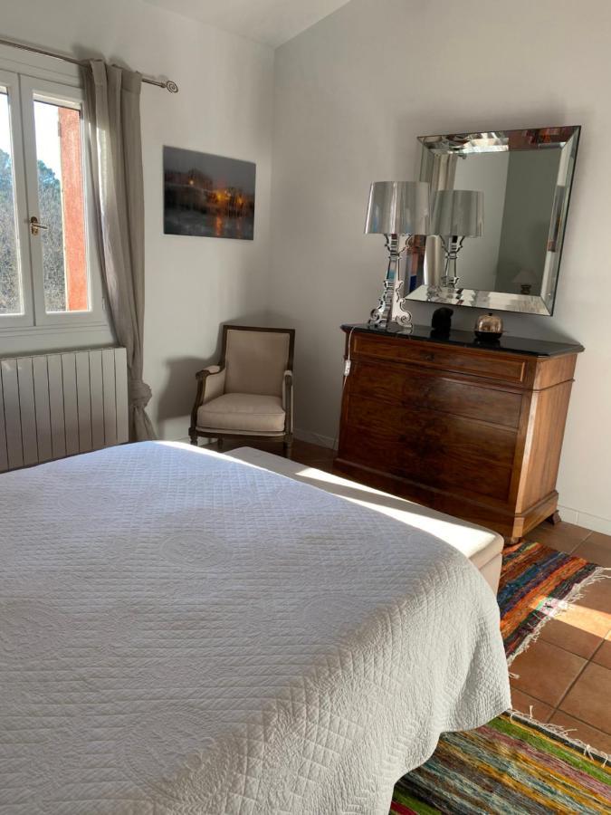 Roussillon en Isere Villa Des Roses מראה חיצוני תמונה