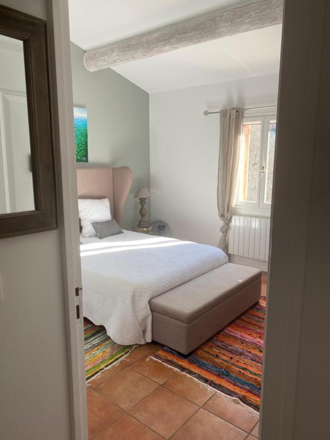 Roussillon en Isere Villa Des Roses מראה חיצוני תמונה