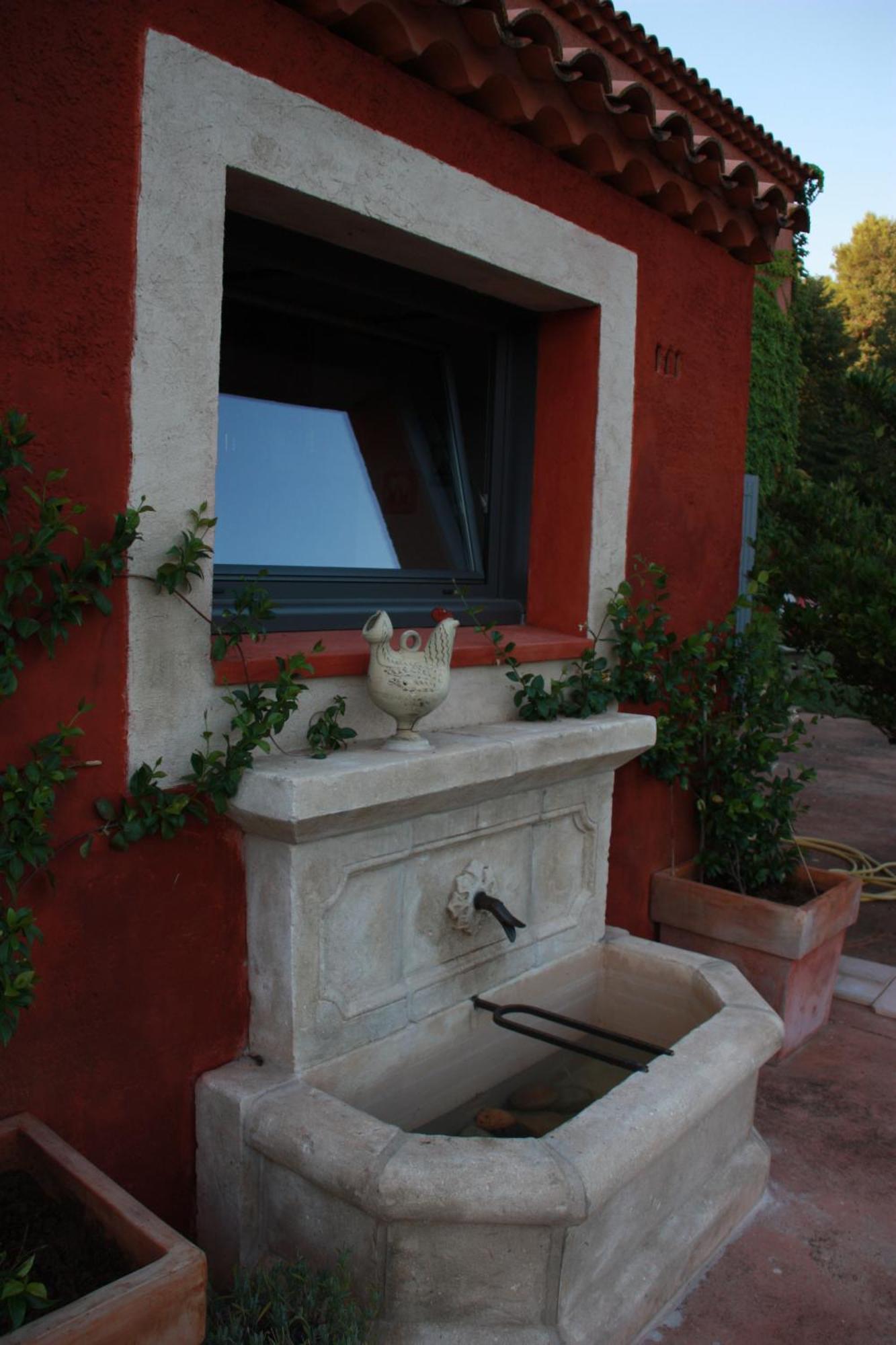 Roussillon en Isere Villa Des Roses מראה חיצוני תמונה