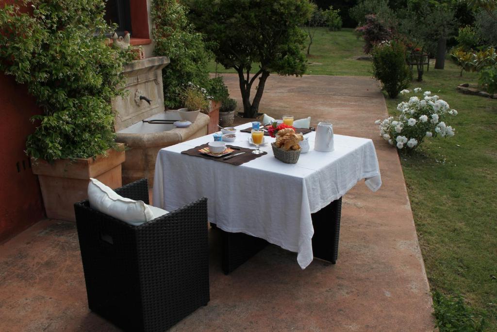 Roussillon en Isere Villa Des Roses מראה חיצוני תמונה